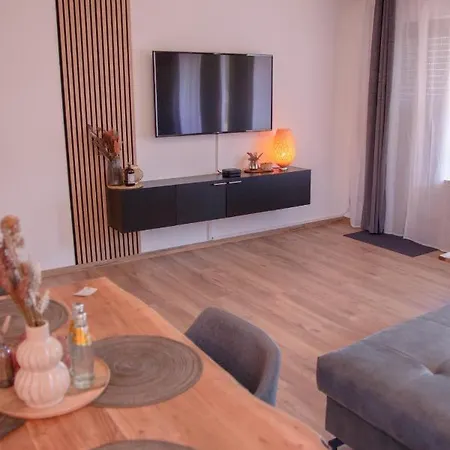 Viktoria's Ferienwohnung アパート